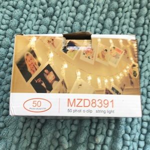 Photo clip string lights.